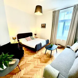 Apartament By Jacob, Praga